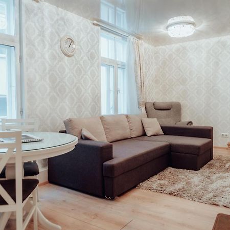 Dream Stay - Spacious 1-Bedroom Apartment In The Old Town Tallinn Extérieur photo