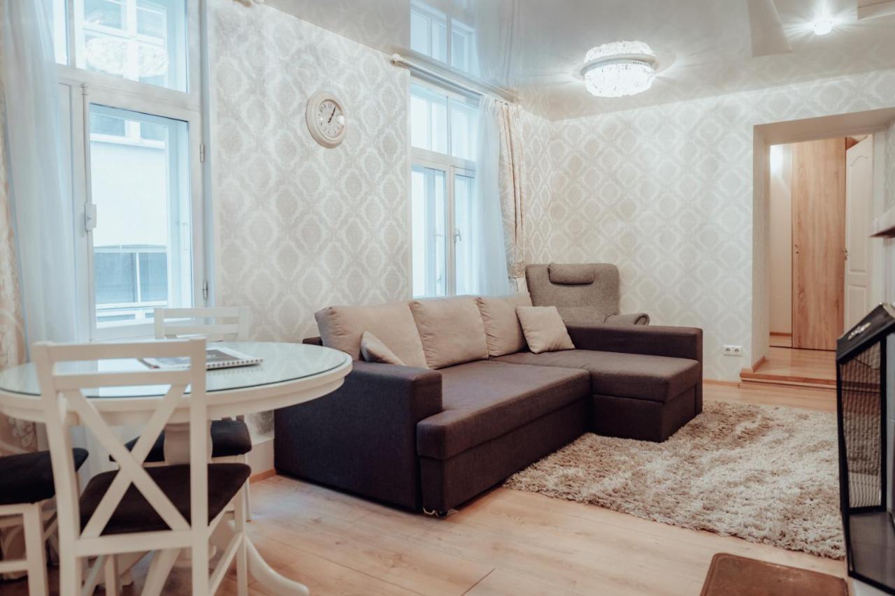Dream Stay - Spacious 1-Bedroom Apartment In The Old Town Tallinn Extérieur photo