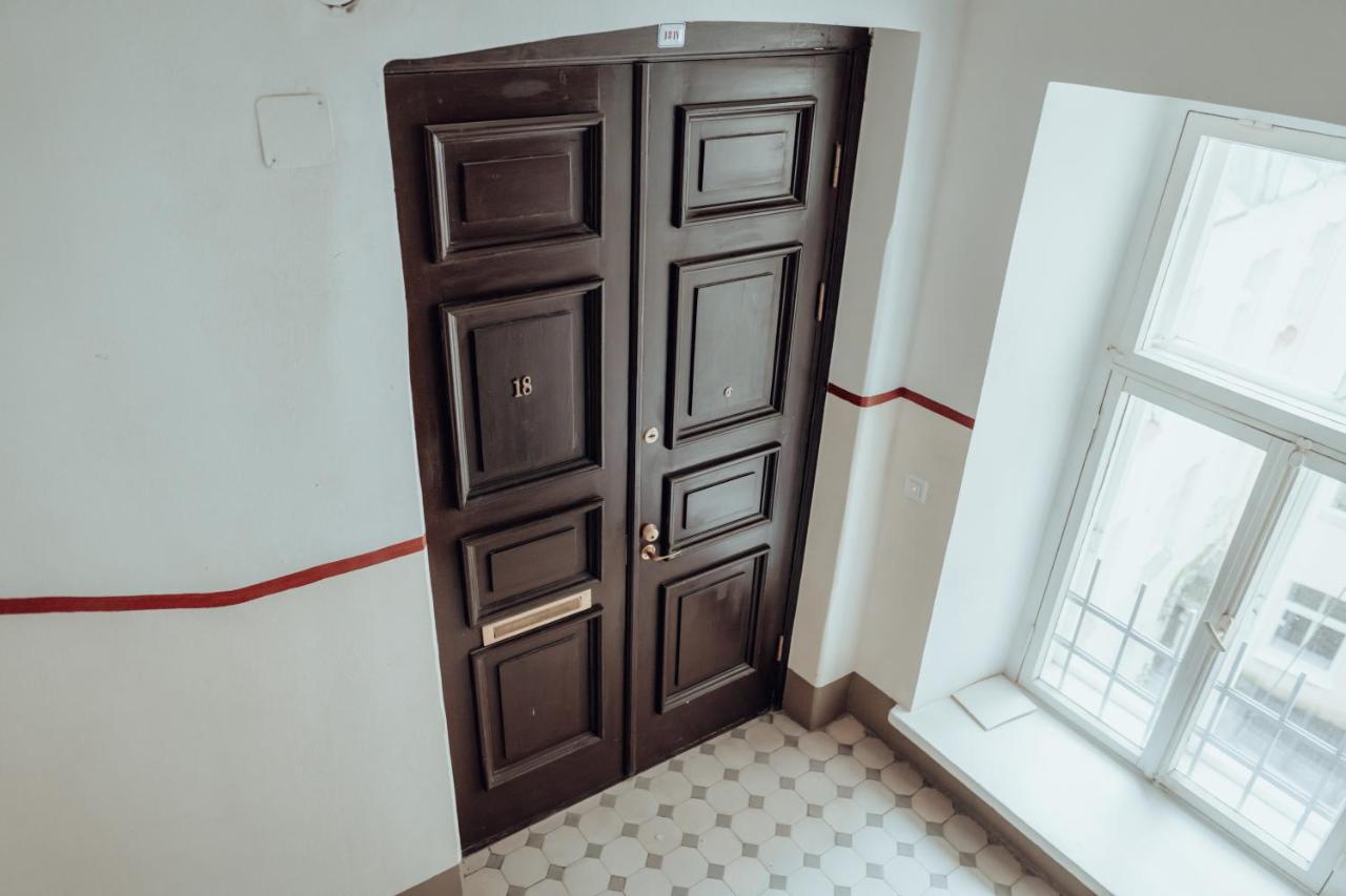 Dream Stay - Spacious 1-Bedroom Apartment In The Old Town Tallinn Extérieur photo